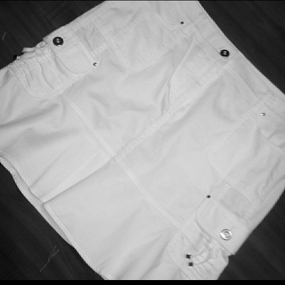 White House Black Market Skirt Size 8 Flounce - Picture 5 of 10